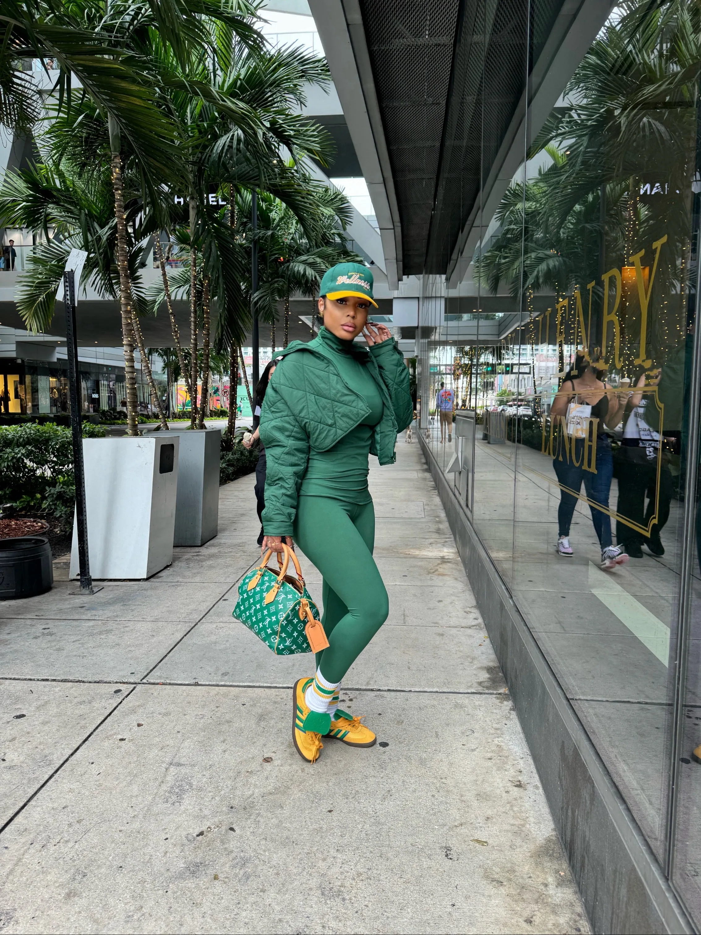 LOOK 7: TURTLENECK TOP LEGGING SET & QUILTED CROPPED JACKET